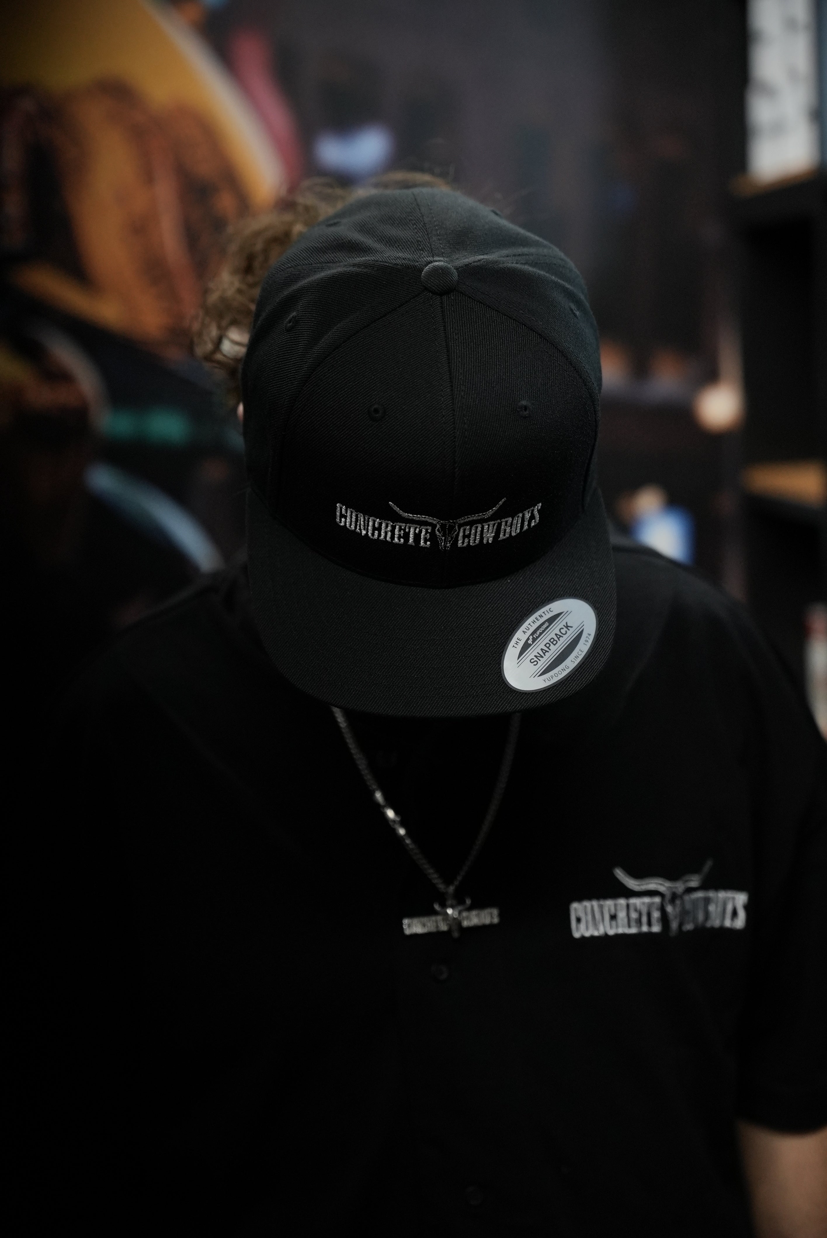 Snap Back - Black 6 Panel