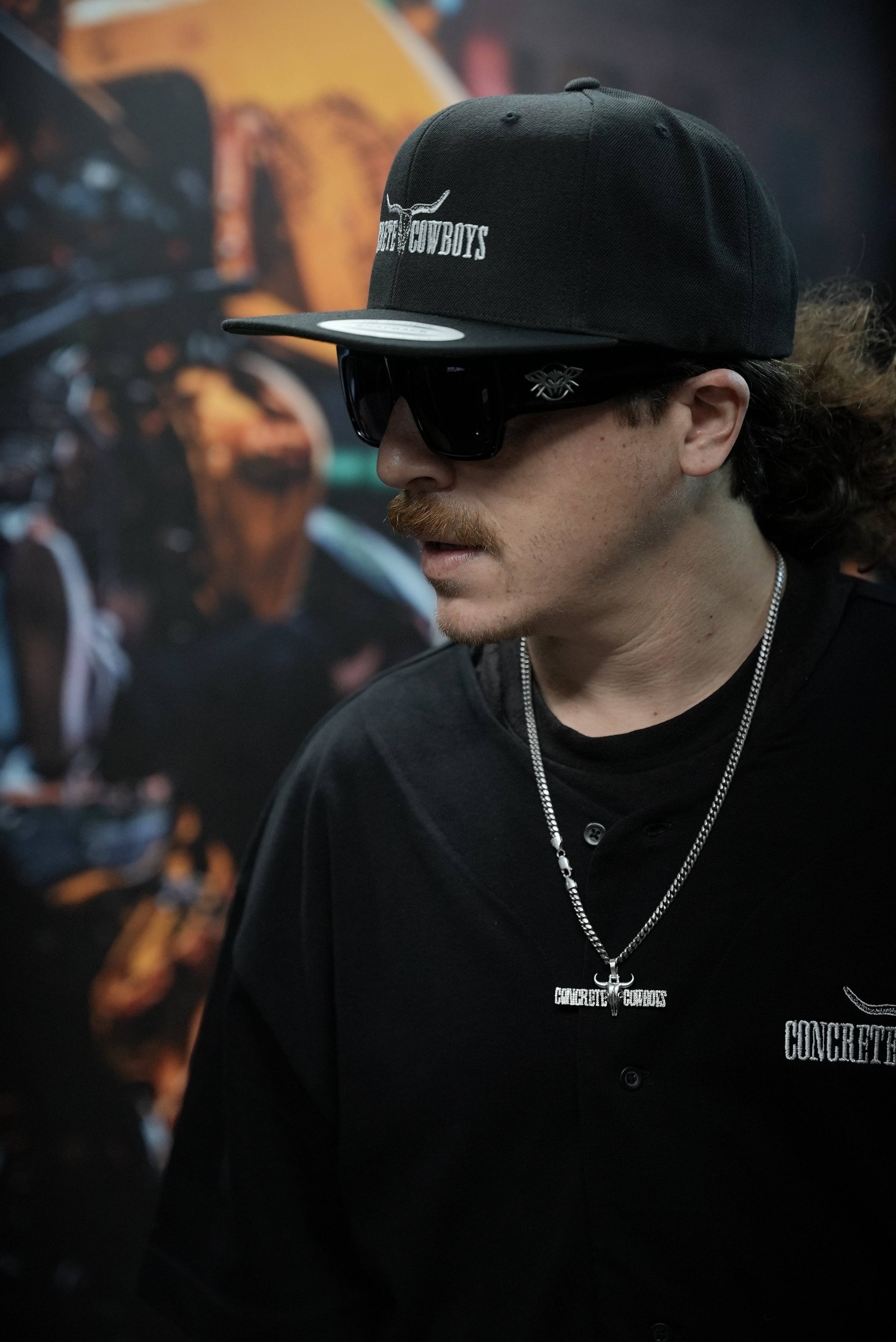 Snap Back - Black 6 Panel